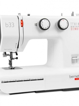 Бытовая швейная машина Bernette B33
