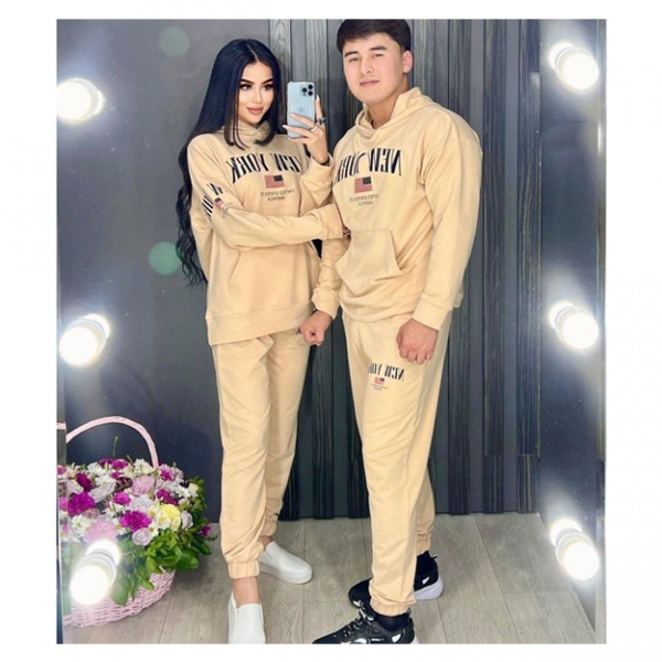 Seksual sevishganlar yotoqxonasidagi juftliklar