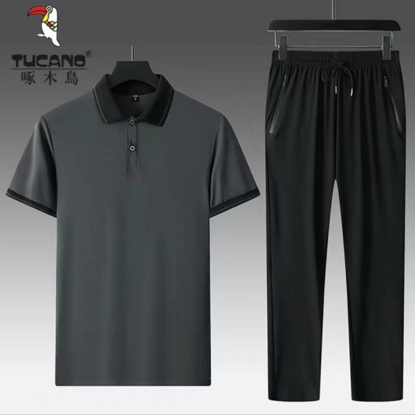 Reychel Teylorning yalangoch fotosuratlari