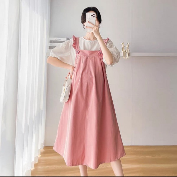 U kochada mushukini onanizm qiladi Porno telefon uchun