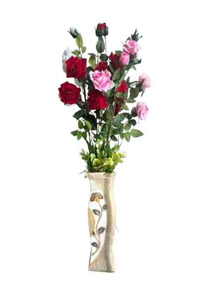 Katta kokrak qafasi aks ettirilgan retro porno jurnallar