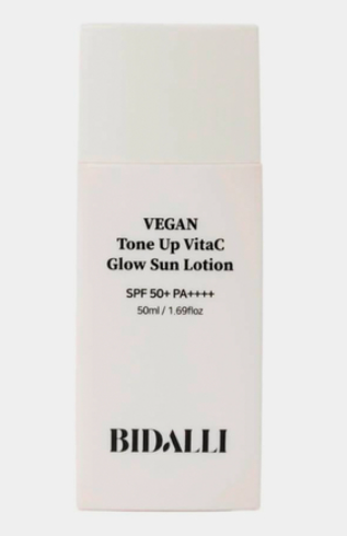 SPF himoyasi bilan loson, oqartiruvchi namlovchi vegan Bidalli