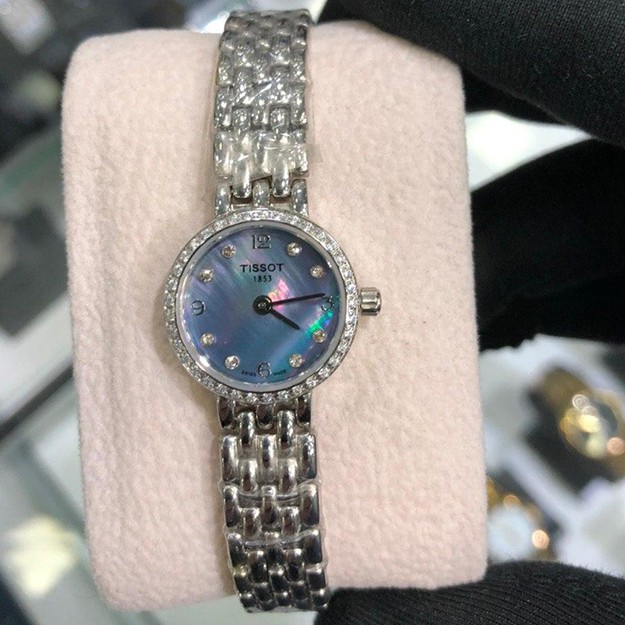 Qo‘l soati Tissot A, Moon shadow blue for women