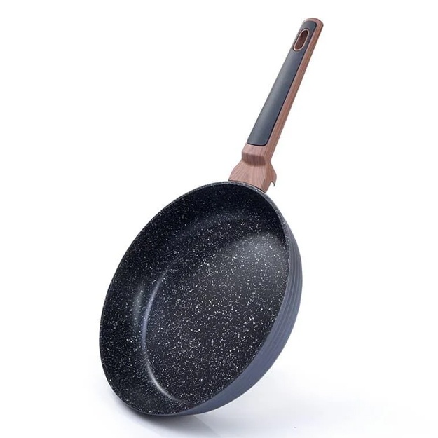 Induktsion skovorodka Fissman Diamond 20.5.5sm