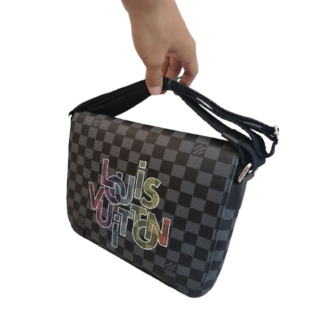 Sumka brend Louis Vuitton (49637) Kulrang