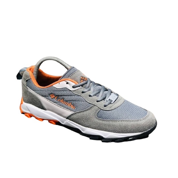 Кроссовки Adidas для мужчин 011 44