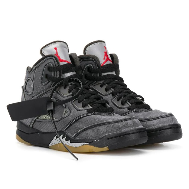 Erkaklar krossovkasi Nike Air Jordan 5 off Black 41