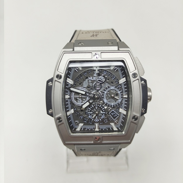 Qo‘l soati Hublot spirit of big bang (Silver)