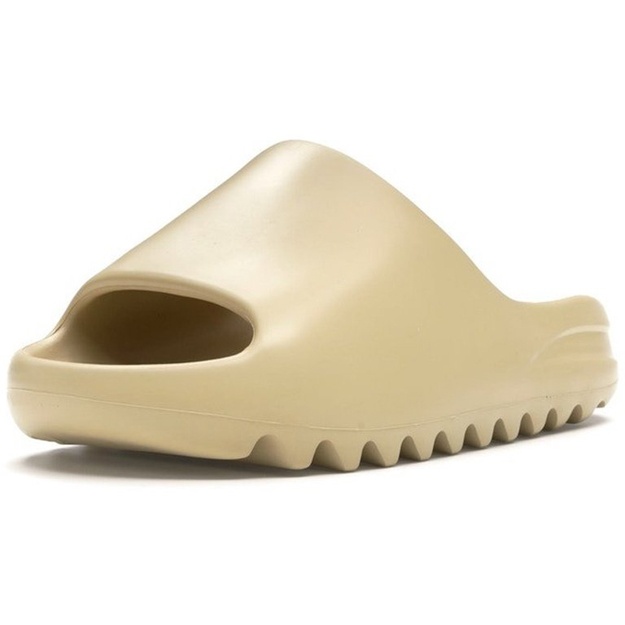 Тапочки Adidas Yeezy Slide бежевый 048 40