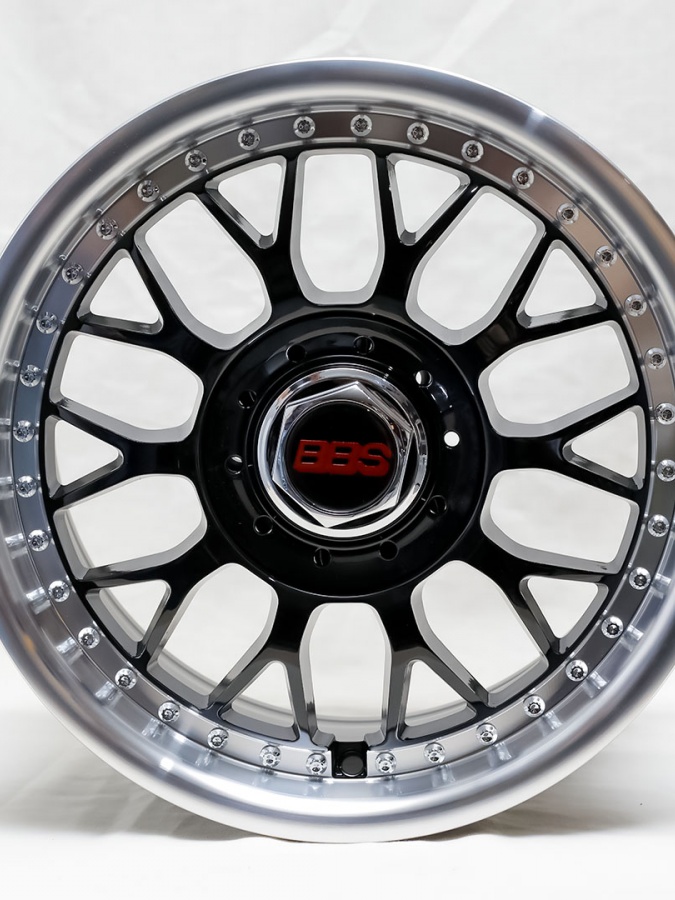 Автодиск Formulaplus R15, 1152 Black lip machin, 8*100*114, 4шт