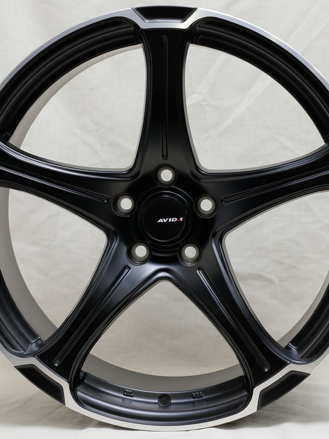 Автодиск Formulaplus R20, AVID1 Matt Black Machin, 5*114.3, 4шт
