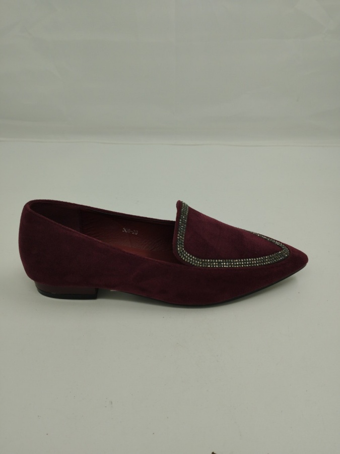 Ayollar kvartiralari 38 DIOR 124