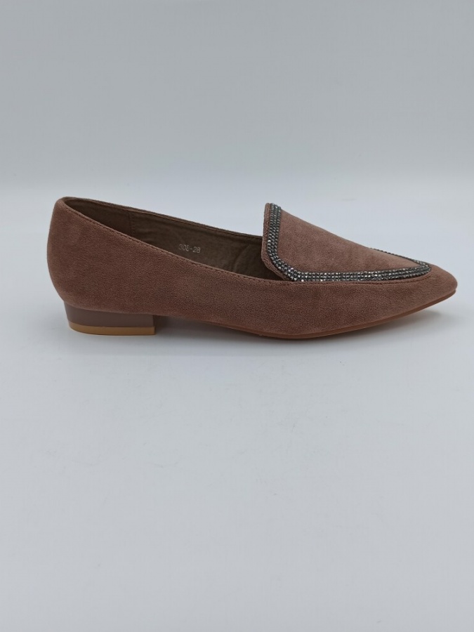 Ayollar kvartiralari 38 DIOR 67