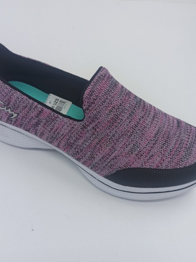 Slip-On Krossovkalari 41 KROS 473 W