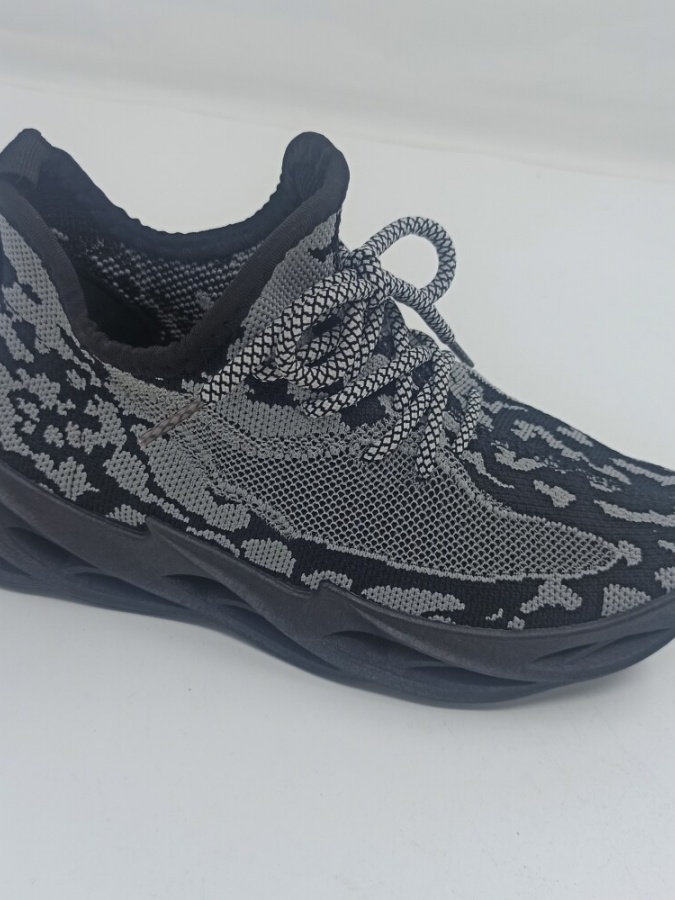 Slip-On Krossovkalari 37 KROS 489 W