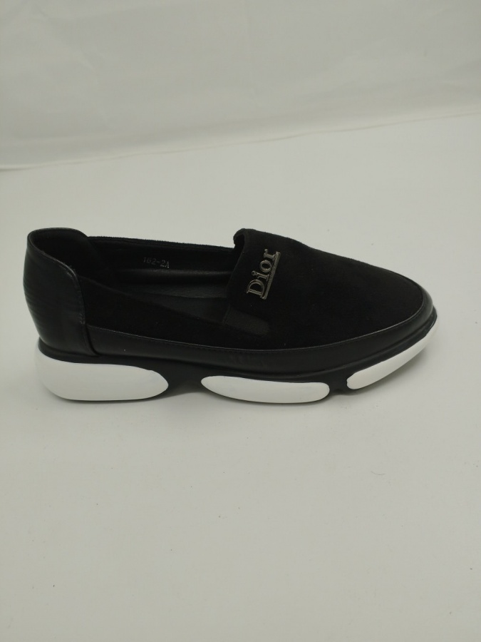 Ayollar mokasinlari 36 LESCARPE 66