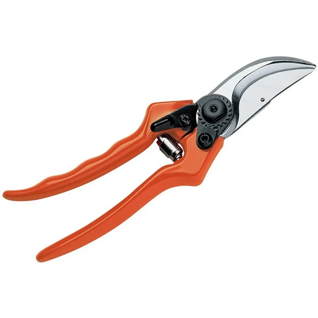 Bog‘ qaychisi Stihl PG30