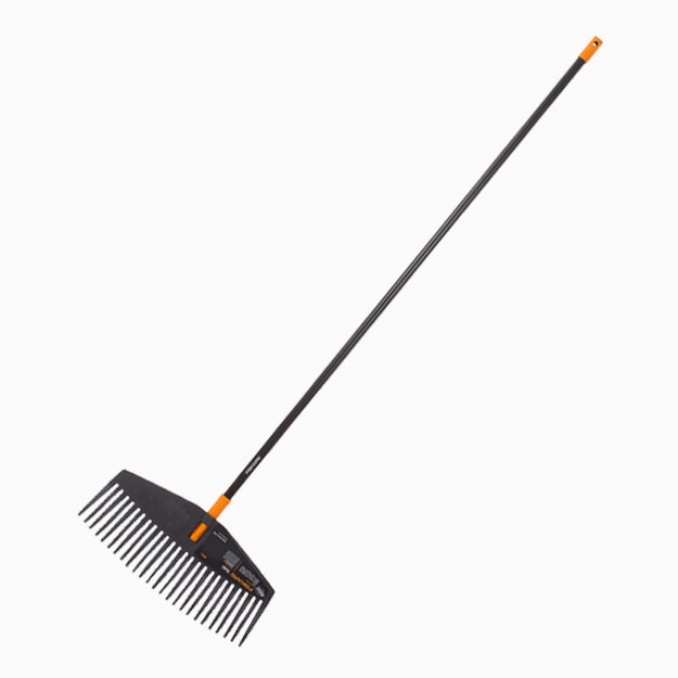 Грабли прямые FISKARS Solid Leaf