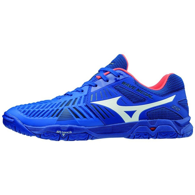 Erkaklar krossovkalari Mizuno Wave Medal Z2 42