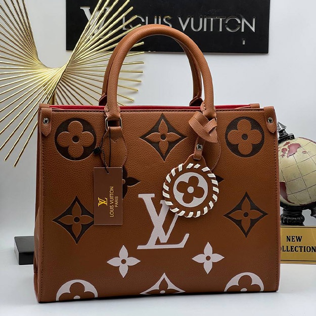 Женская сумка Louis Vuitton АРТ LV 2935 Черный