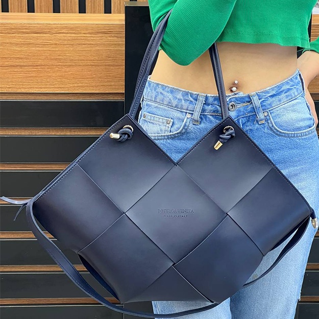 Ayollar Sumkasi Bottega Veneta ART OL2503 To‘q ko‘k