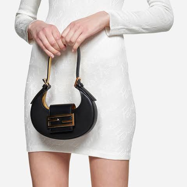 Ayollar Sumkasi Fendi APT OL8547 Qora