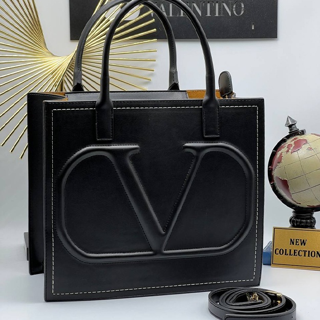 Ayollar Sumkasi Valentino APT OL7755 Qora
