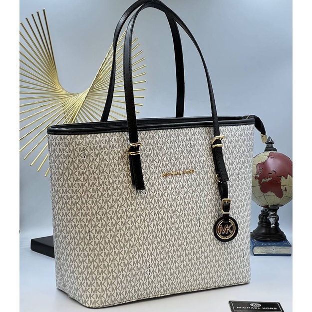 Ayollar Sumkasi Michael Kors ART OL2522 Oq