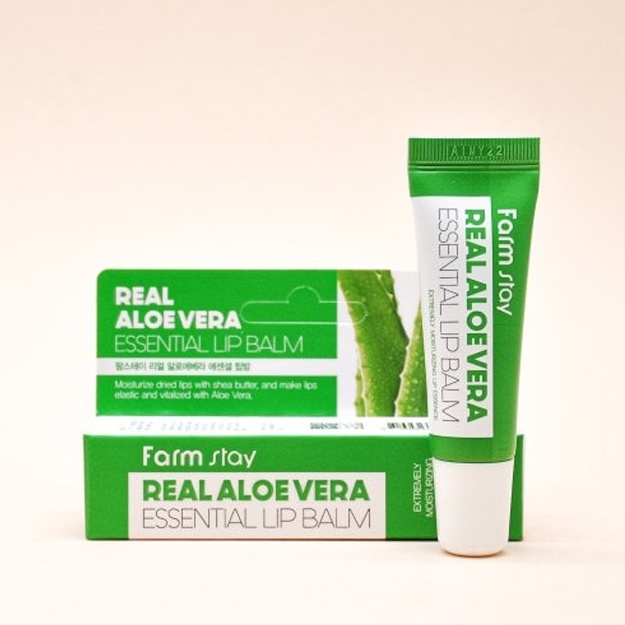 Увлажняющий бальзам для губ с экстрактом алоэ Farm Stay Real Aloe Vera Essential Lip Balm 10мл