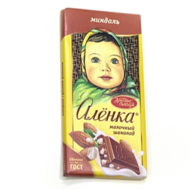 Shokolad Alyonka bodom bilan sut 90g