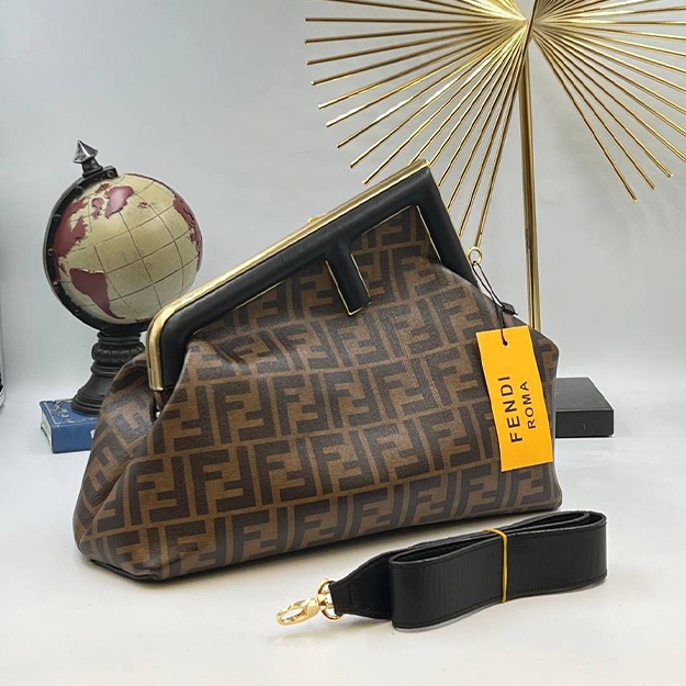 Ayollar Sumkasi Fendi APT OL2219 jigarrang
