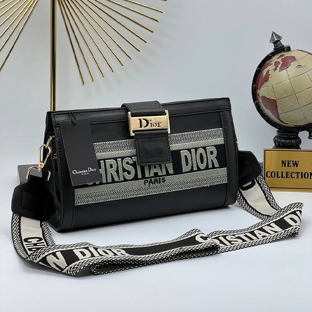 Ayollar Sumkasi Christian Dior APT OL2222 Qora