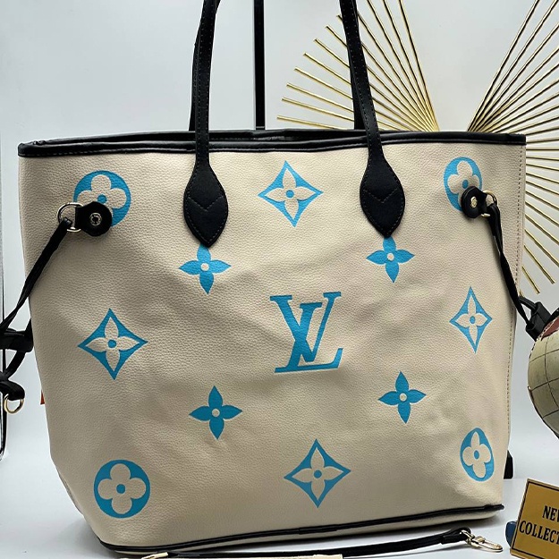 Ayollar Sumkasi Louis Vuitton ART OL1122 Qaymoq rang