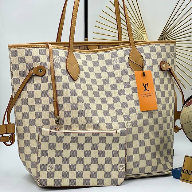 Ayollar Sumkasi Louis Vuitton ART OL1625 Qaymoq rang