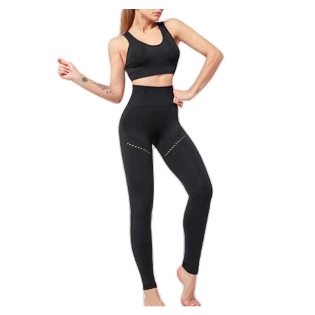 M kestirib teshiklari bo'lgan leggings FWLEG40