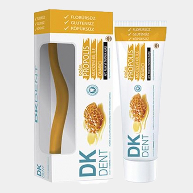 Propolis ekstrakti bilan tish pastasi va cho‘tka to‘plami DK DENT 75 ml