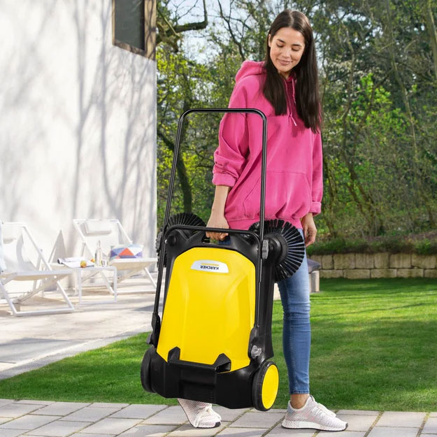 Qo‘lda tozalash mashinasi  Karcher S4 Twin