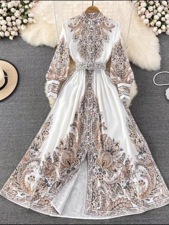 Ayollar Kuylagi ART 15290 Oq 2XL
