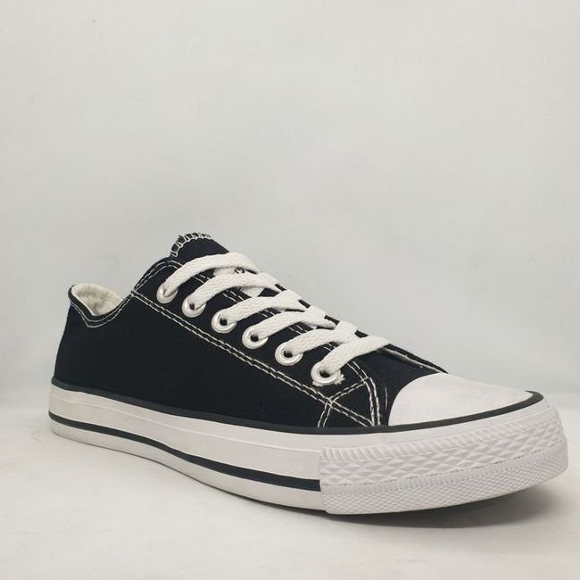 Erkaklar Kedalar Converse Lyuks ART OL131981 44 chyorno-beliy