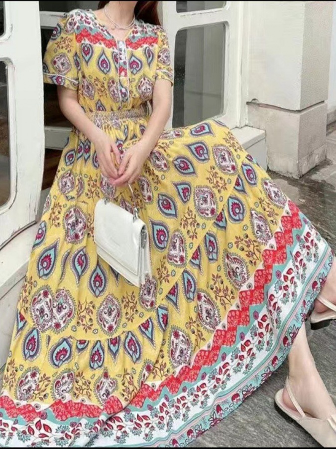 Qisqa yengli ayollar uchun yozgi libos ART 9878562 M sariq