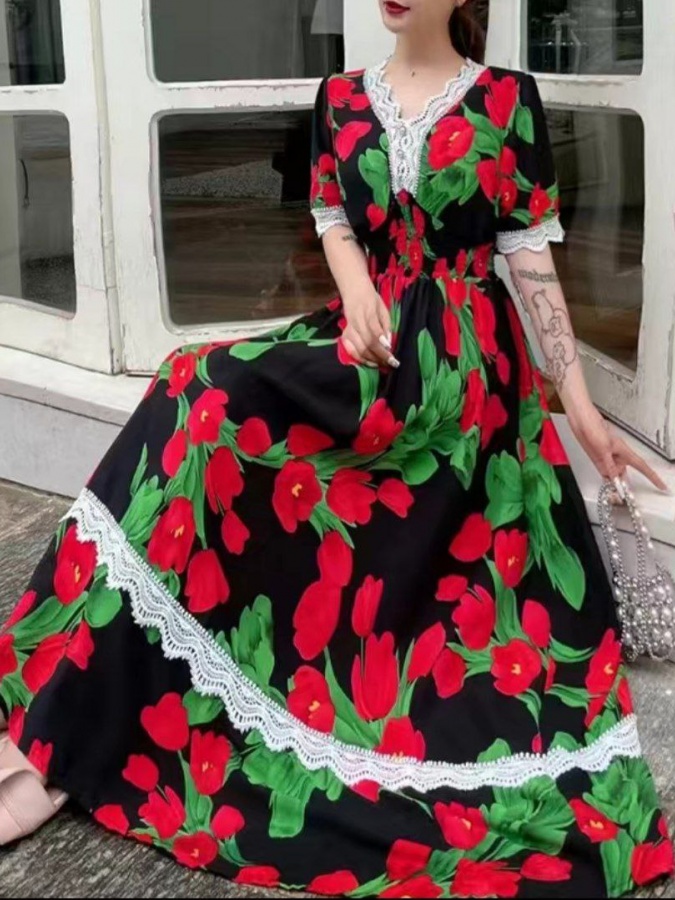 Женское платье с белыми кружевами АРТ 8524563 3XL чёрно-красный
