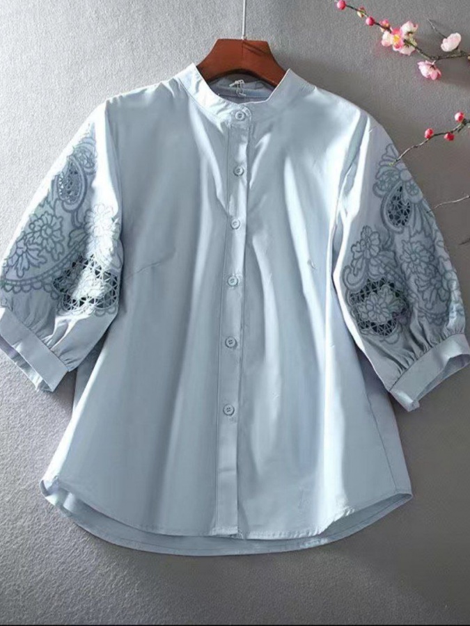 Engil ayollar ko‘ylagi tugmalari bilan ART 547868 XL moviy