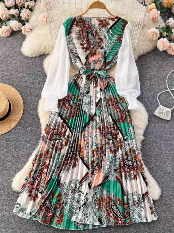 Mayin shifon yengli ayollar ko‘ylagi ART 965210 zeleniy