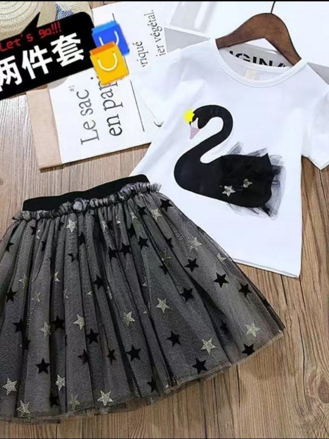 Qizaloqlar uchun Oq qush suratili kostyumlar ART 2563665 Qora - oq 150 sm bolaning bo'yi