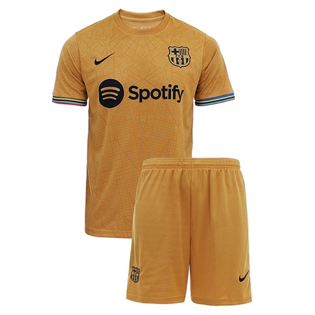 Barselona futbol formasi 2022/23 Safarda ART 1005 S