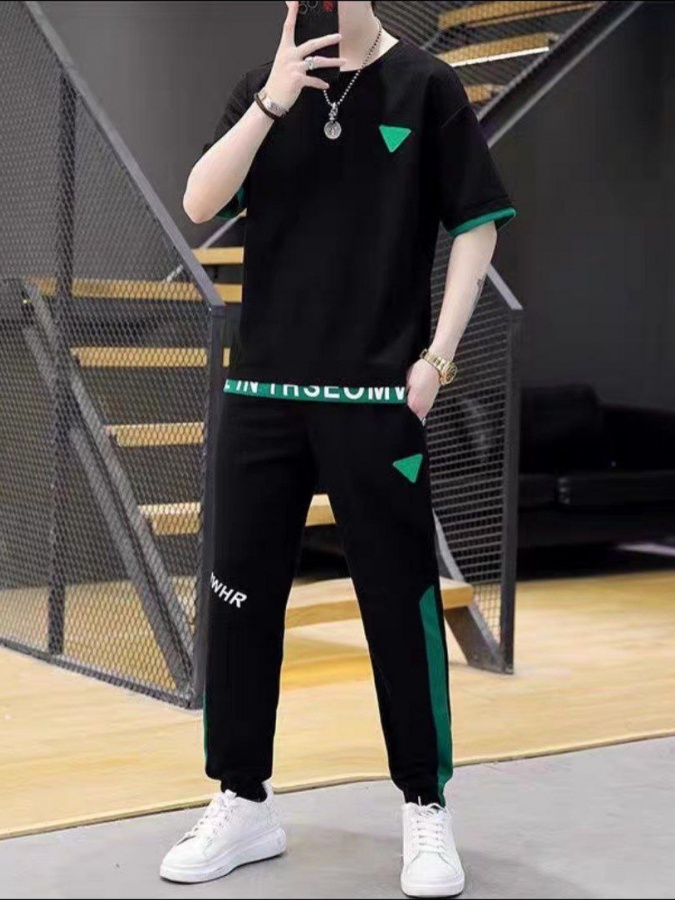 Erkaklar uchun sport kiyimi to‘plamlari ART 0148520 qora 4XL