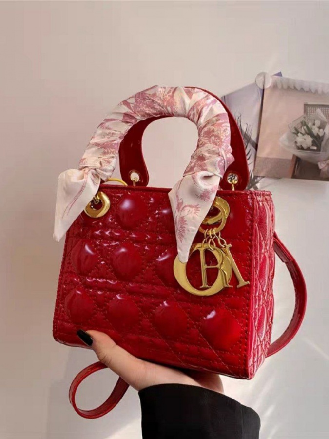 Ayollar sumkasi ART 51815 qizil
