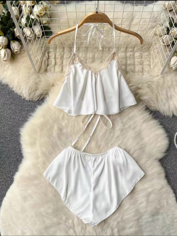 Ayollar uchun ipak shoyili pijama ART 52314 Oq