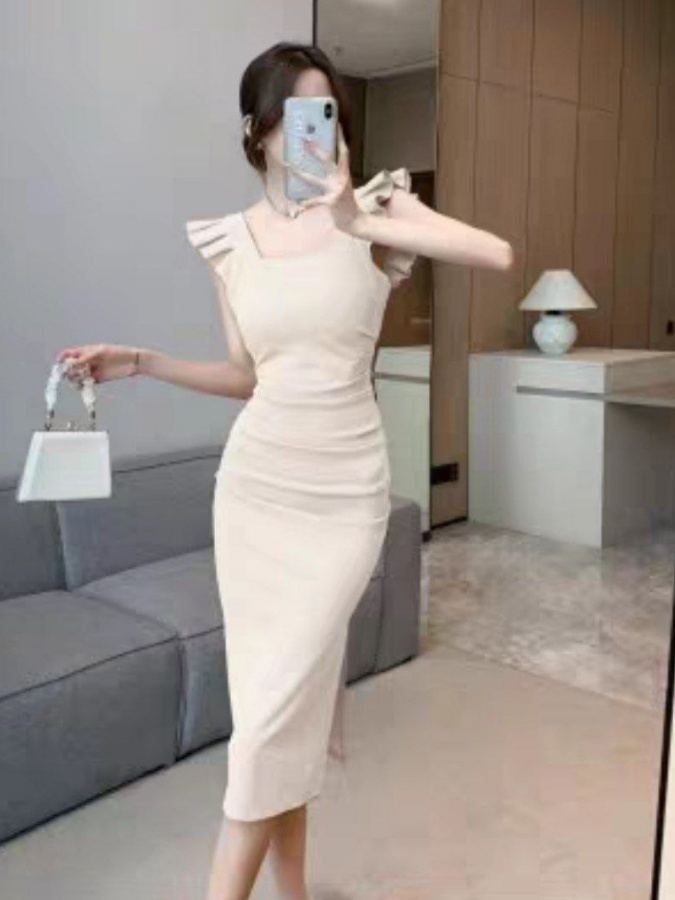 Bir xil rangli ayollar ko‘ylaklari ART 25616521 L molochniy