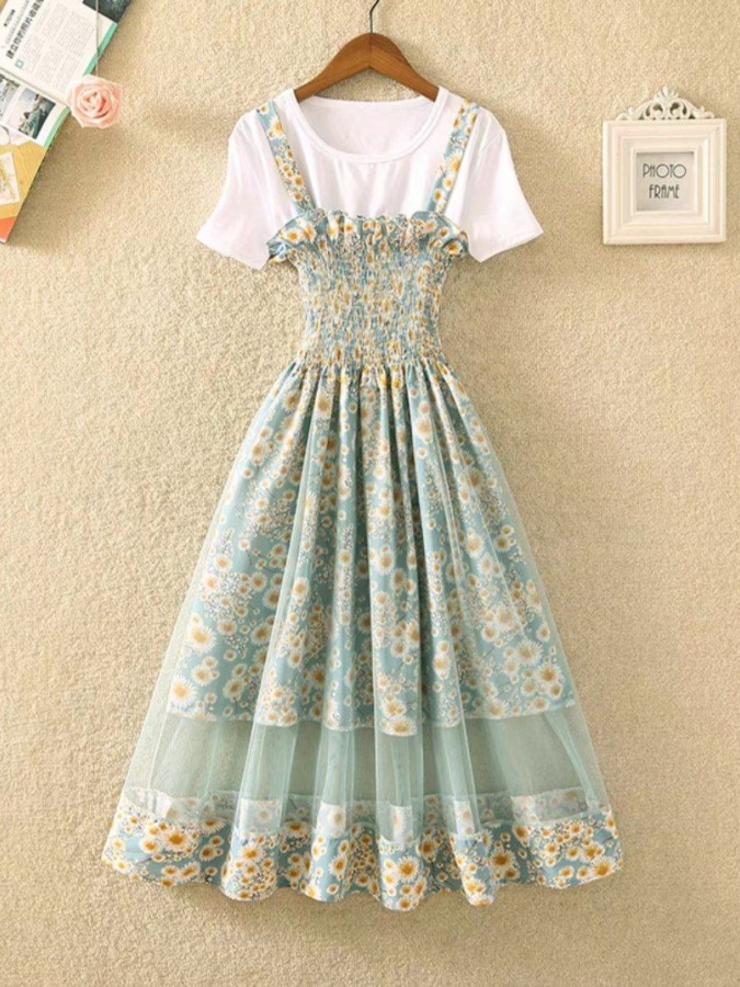 Ayollar sarafani kofta bilan ART 71544 S "more zelenoe"